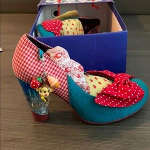 Irregular Choice Trinkletina Size 42